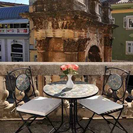Hotel Boutique Joyce 4*