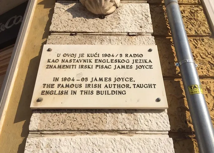 Boutique Joyce 4* Pula