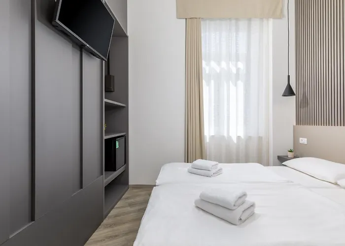 Boutique Joyce Hotell