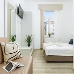 Boutique Joyce 4*
