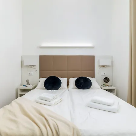 Boutique Joyce 4*