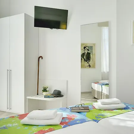 Boutique Joyce 4*